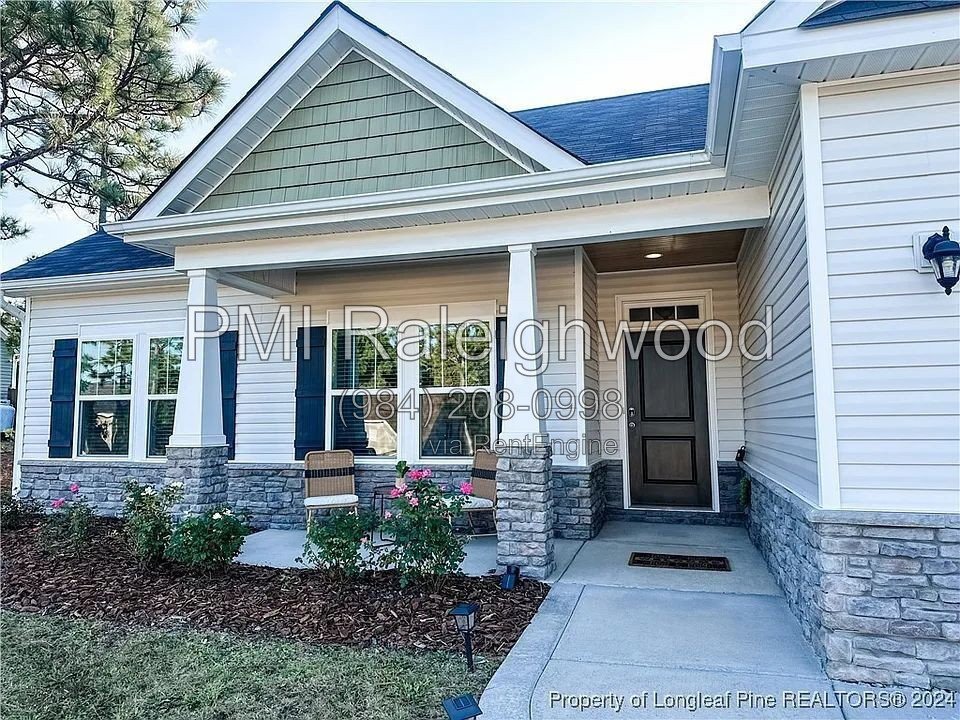 Spacious 4BR/3BA Aberdeen Model Home with Open Concept 2-Car Garage and Covered Porch | Near Pinehurst & US-1 property image