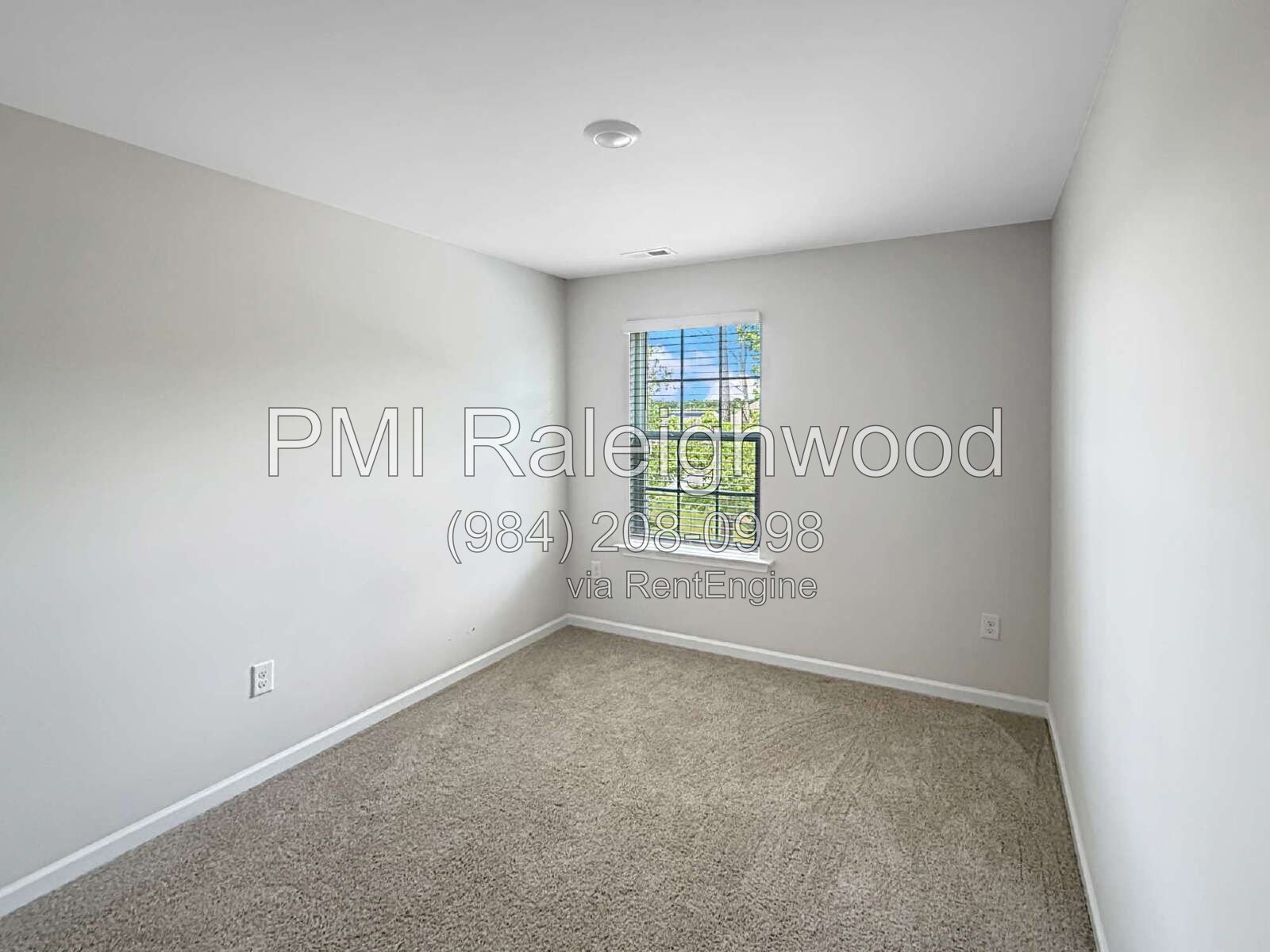 Modern & Stylish Corner Unit 3BR Corner Townhome with Garage, Kitchen Island, Luxury Primary Suite, Smart Home Features, backyard & Open-Concept Living property image
