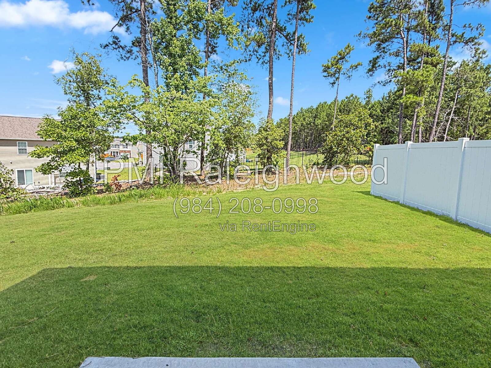 Modern & Stylish Corner Unit 3BR Corner Townhome with Garage, Kitchen Island, Luxury Primary Suite, Smart Home Features, backyard & Open-Concept Living property image