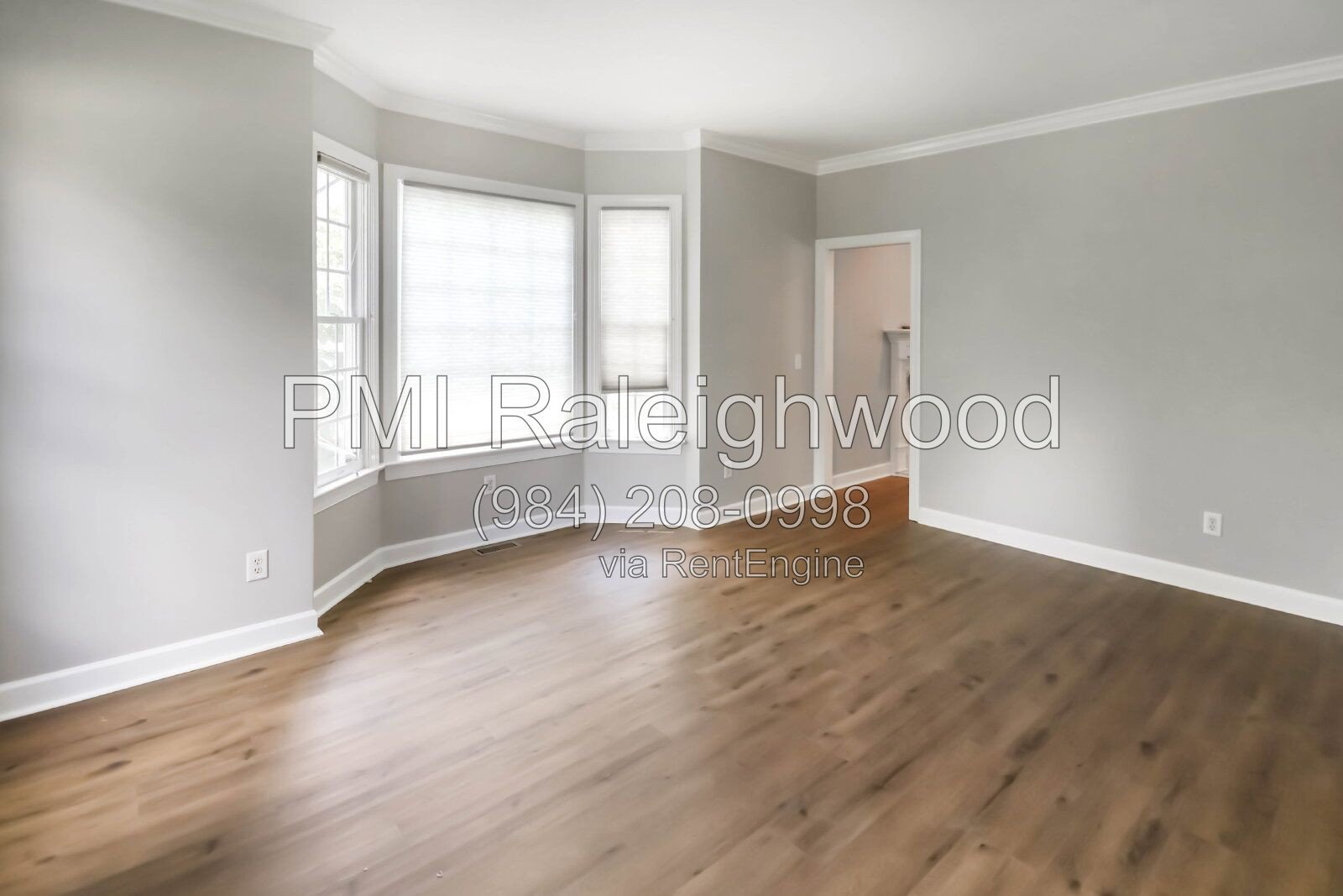 Spacious 5BR Home Near UNC, Duke and RTP - Freshly Updated - 2-Car Garage with Additional Driveway Parking - Fenced Yard - Ideal for Multi-Generational Living with One Bedroom on Main Floor property image