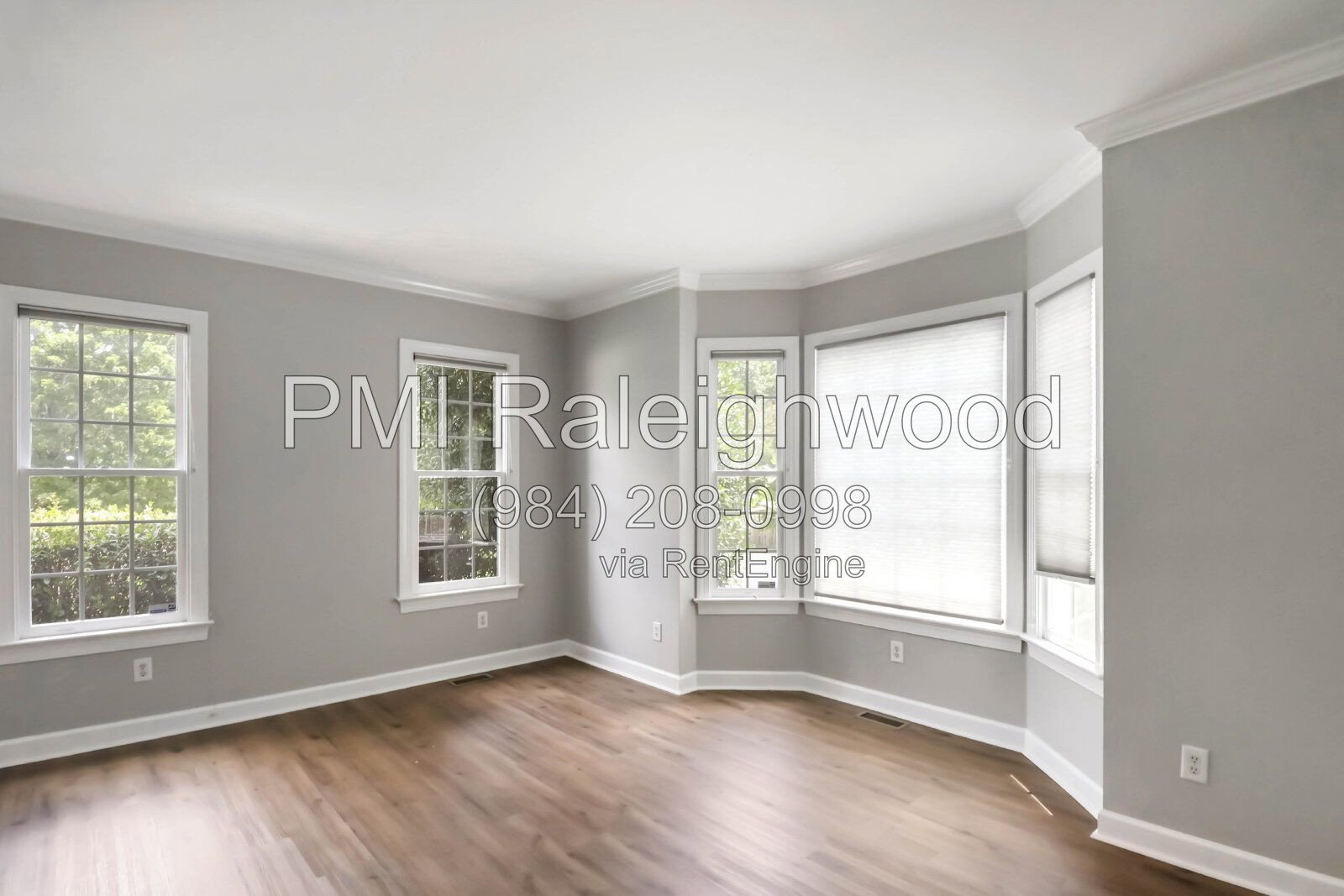 Spacious 5BR Home Near UNC, Duke and RTP - Freshly Updated - 2-Car Garage with Additional Driveway Parking - Fenced Yard - Ideal for Multi-Generational Living with One Bedroom on Main Floor property image