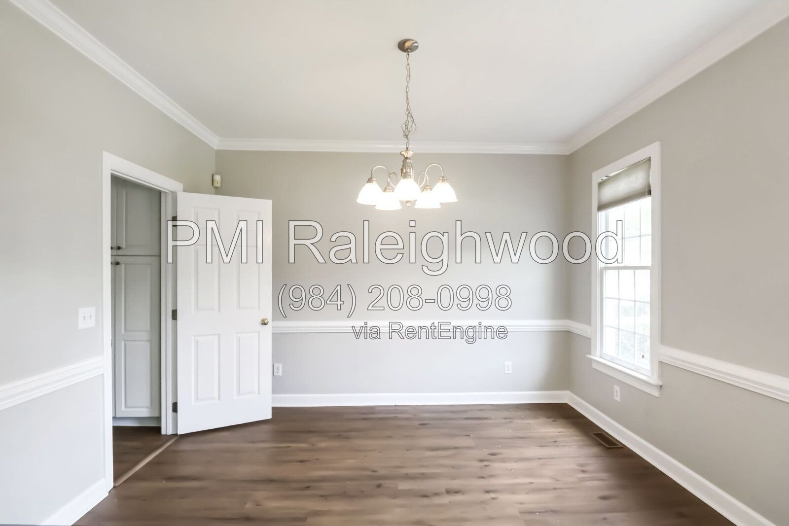 Spacious 5BR Home Near UNC, Duke and RTP - Freshly Updated - 2-Car Garage with Additional Driveway Parking - Fenced Yard - Ideal for Multi-Generational Living with One Bedroom on Main Floor property image