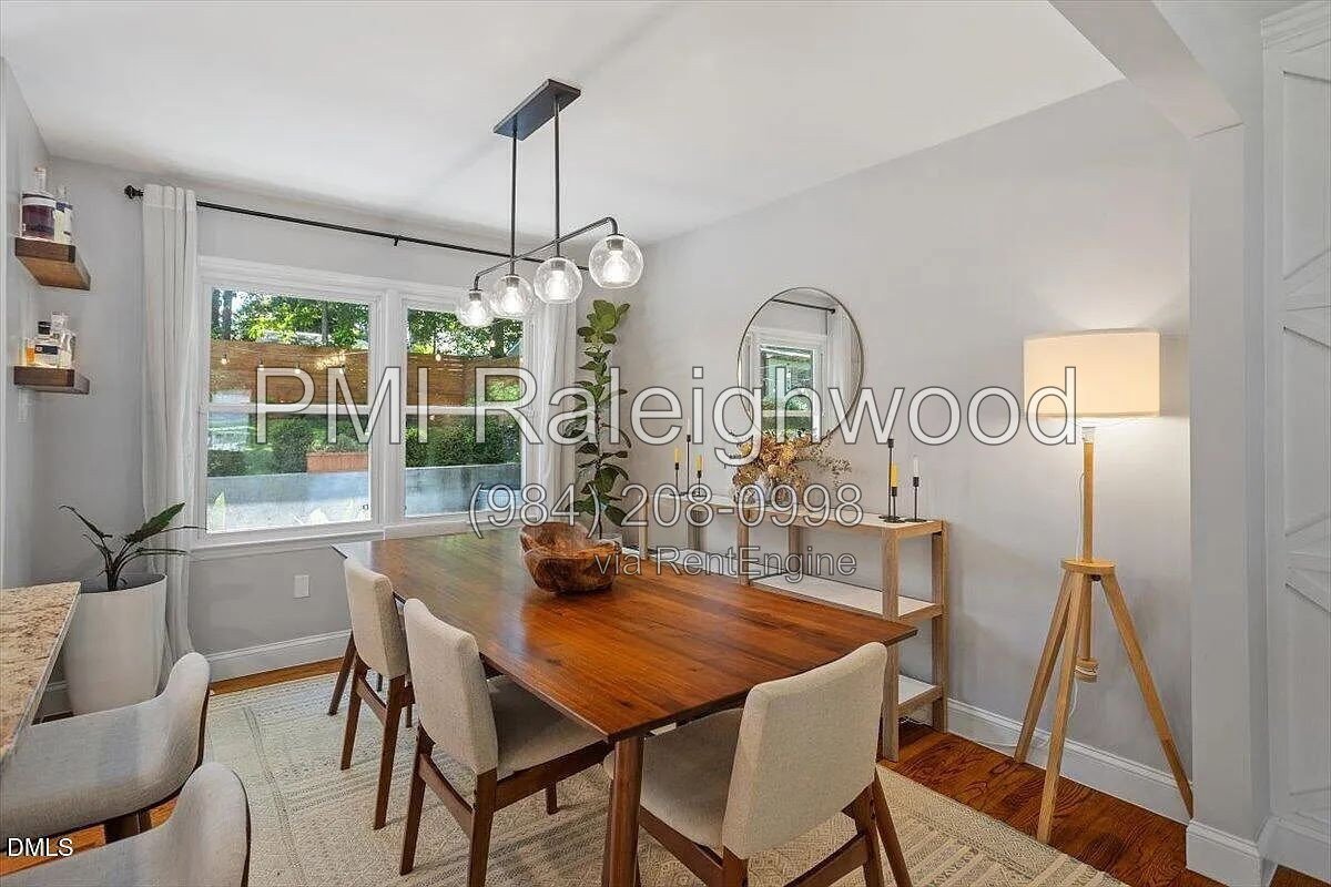 North Hills / Midtown Raleigh – Updated 3BR/2.5BA Home with Fenced Backyard & Multiple Living Spaces property image