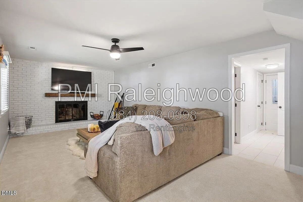 North Hills / Midtown Raleigh – Updated 3BR/2.5BA Home with Fenced Backyard & Multiple Living Spaces property image