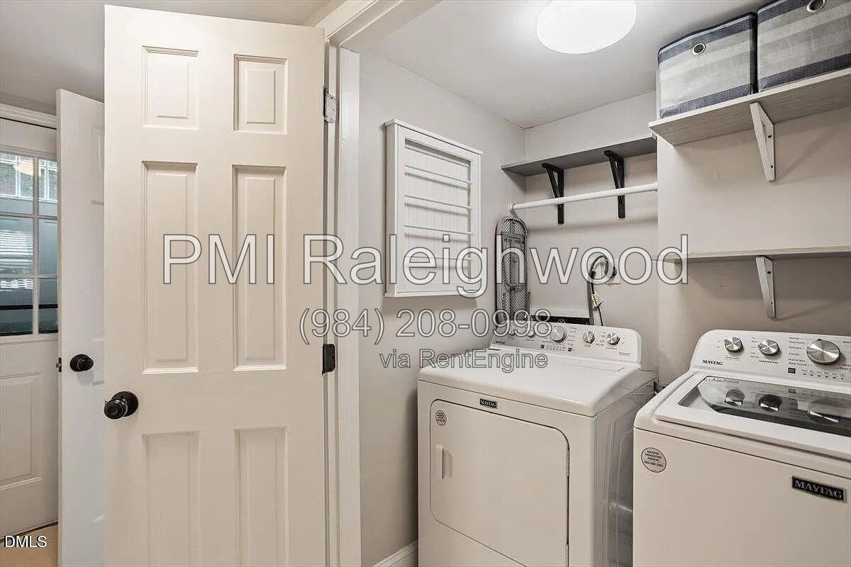 North Hills / Midtown Raleigh – Updated 3BR/2.5BA Home with Fenced Backyard & Multiple Living Spaces property image