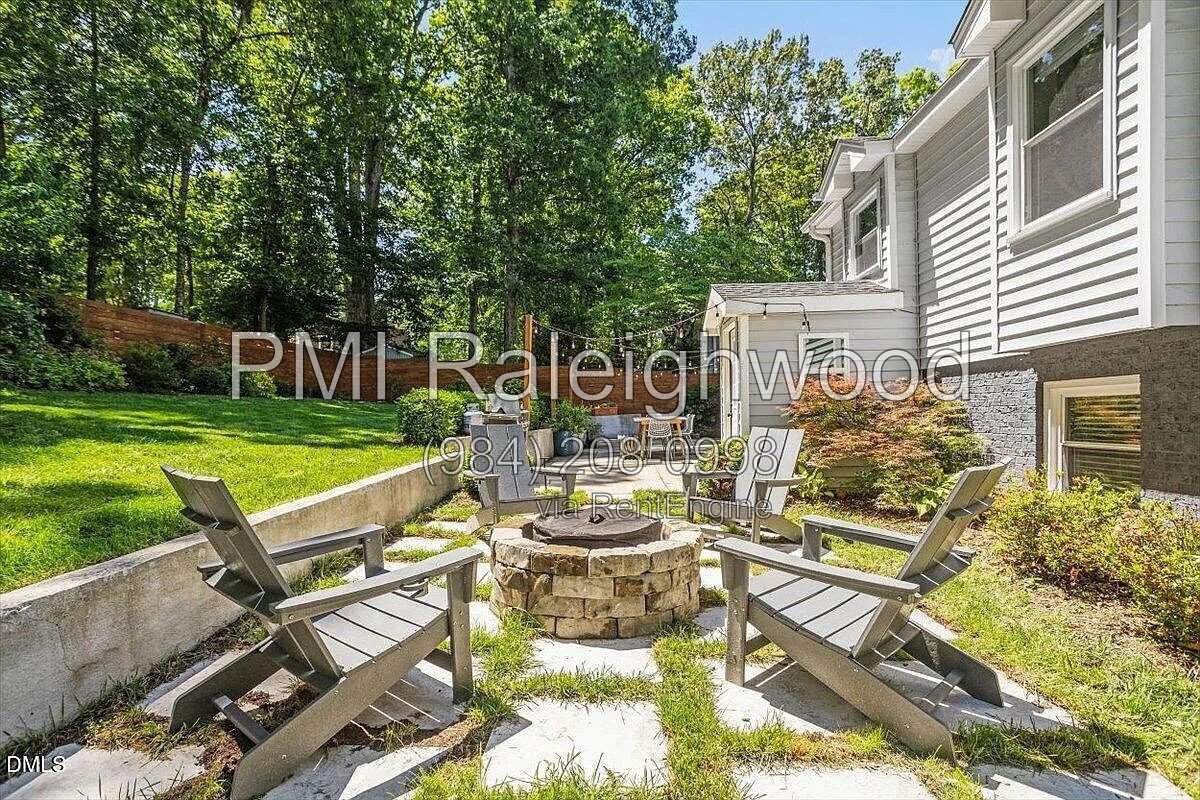 North Hills / Midtown Raleigh – Updated 3BR/2.5BA Home with Fenced Backyard & Multiple Living Spaces property image