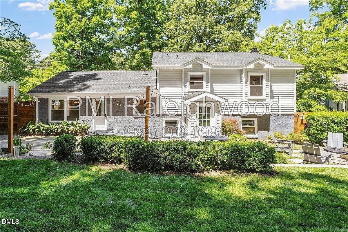 North Hills / Midtown Raleigh – Updated 3BR/2.5BA Home with Fenced Backyard & Multiple Living Spaces property image