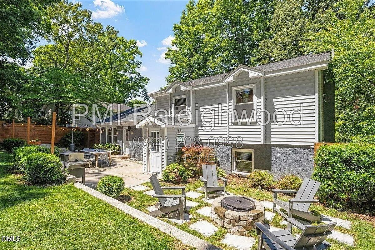 North Hills / Midtown Raleigh – Updated 3BR/2.5BA Home with Fenced Backyard & Multiple Living Spaces property image