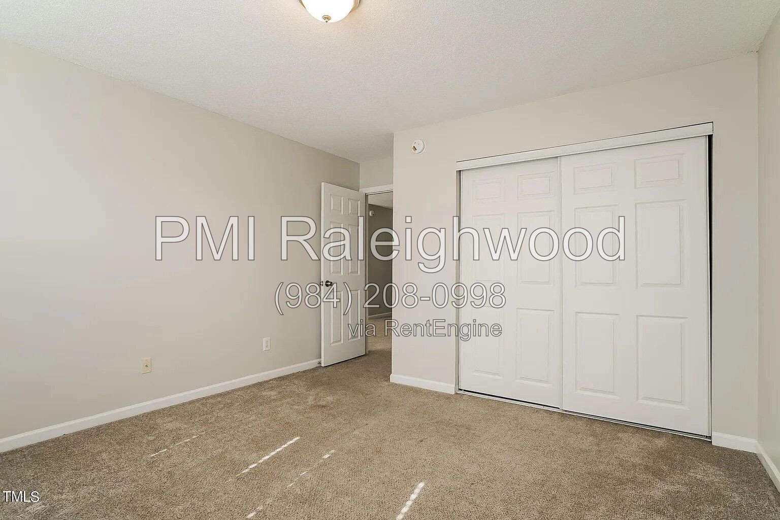 Spacious 3,100 SF Home for Rent in Northeast Raleigh | Community Pool, Clubhouse, Private Backyard & Back Deck property image