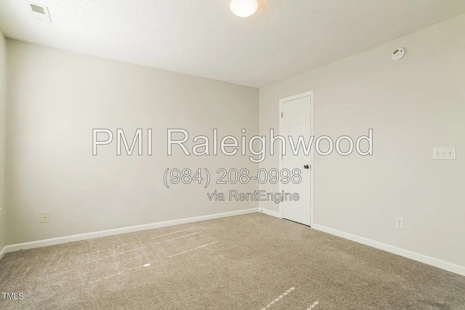 Spacious 3,100 SF Home for Rent in Northeast Raleigh | Community Pool, Clubhouse, Private Backyard & Back Deck property image
