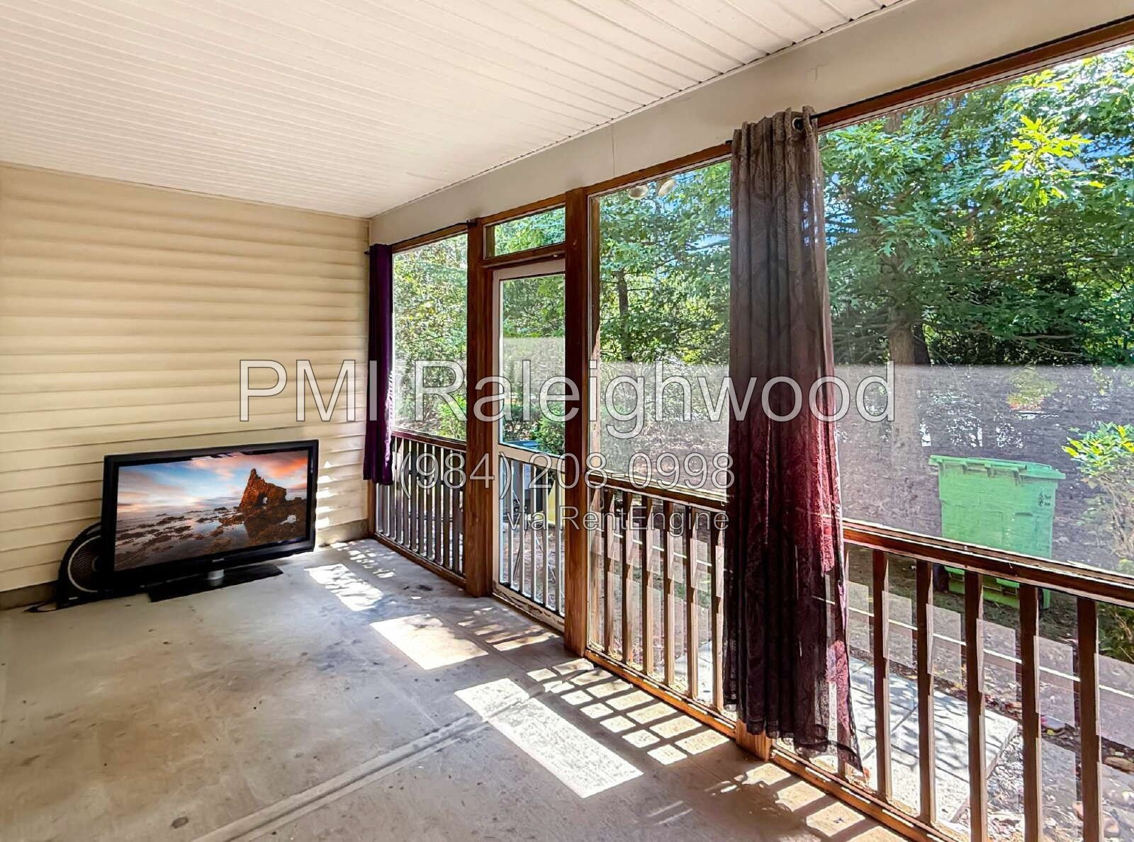 Spacious 3BR Townhome for Rent in Silver Lake Bluffs | Screened Porch, Fresh Paint and New Carpet, Pool, Lake, Fireplace & Convenient Raleigh Location property image