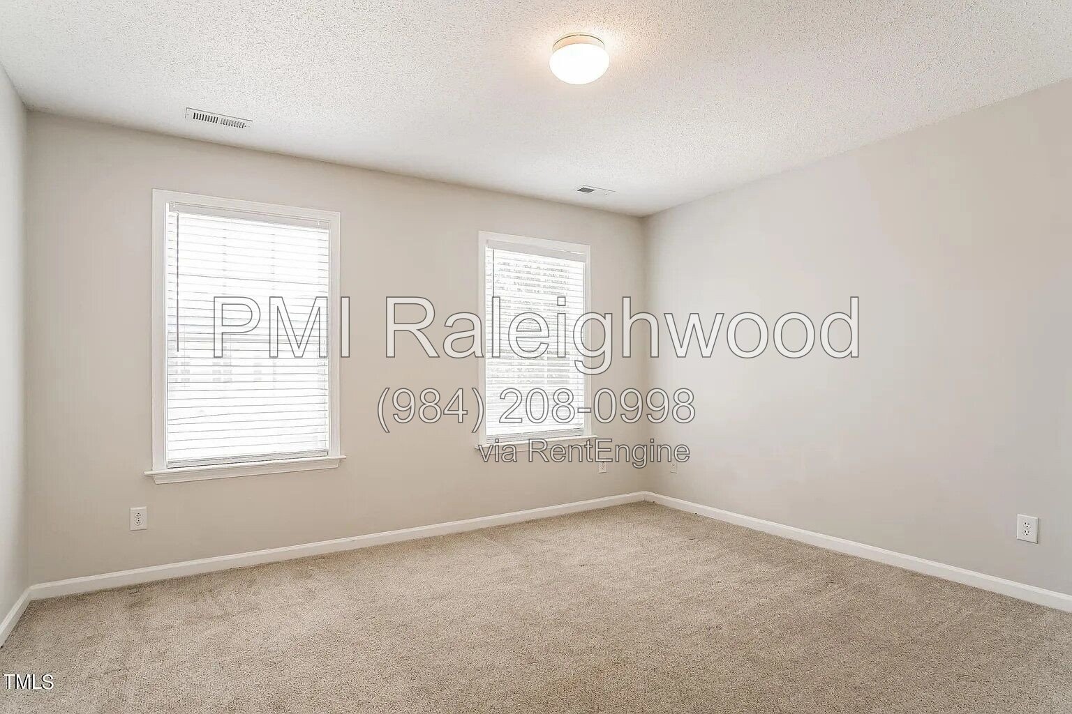Spacious 3,100 SF Home for Rent in Northeast Raleigh | Community Pool, Clubhouse, Private Backyard & Back Deck property image