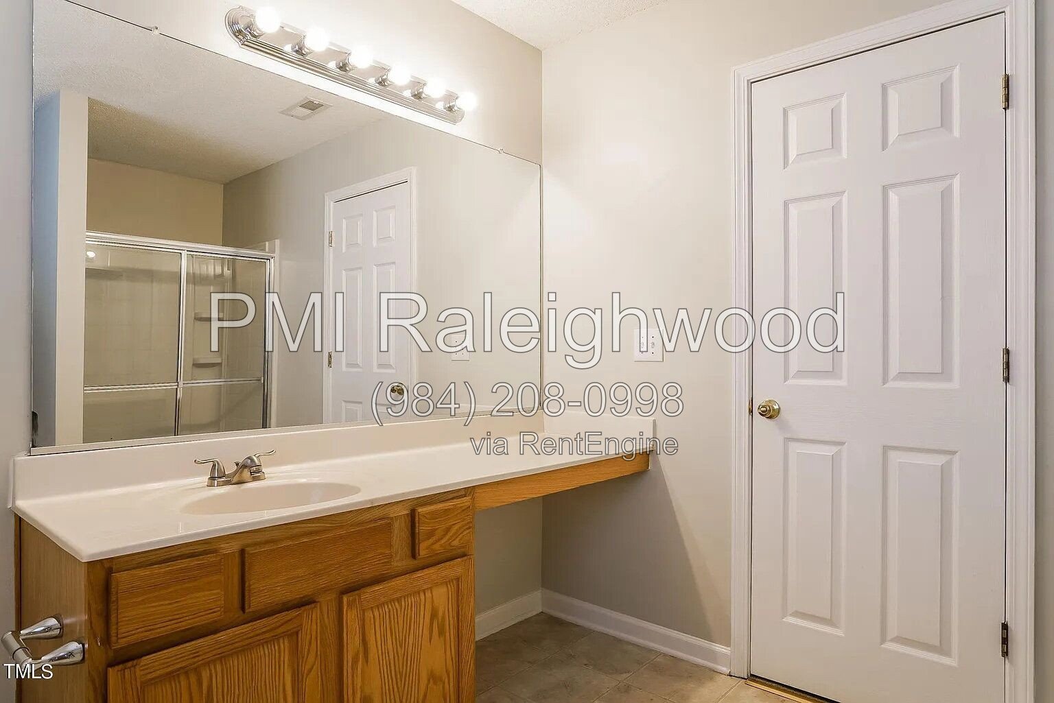 Spacious 3,100 SF Home for Rent in Northeast Raleigh | Community Pool, Clubhouse, Private Backyard & Back Deck property image