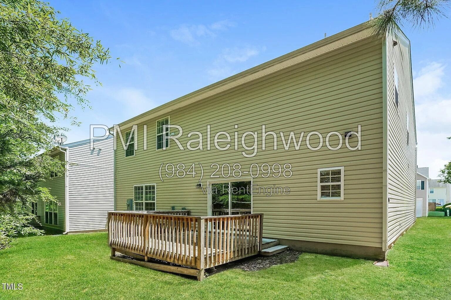 Spacious 3,100 SF Home for Rent in Northeast Raleigh | Community Pool, Clubhouse, Private Backyard & Back Deck property image