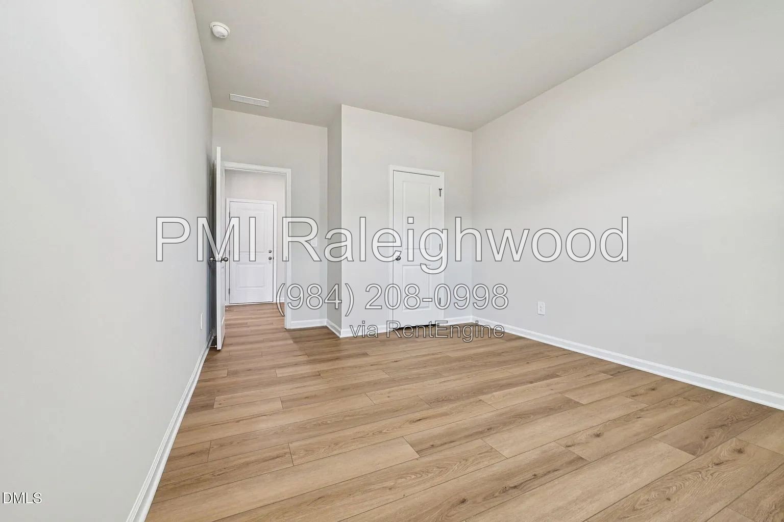 Spacious 5-bedroom home in Garner featuring a dedicated study room and a convenient first-floor bedroom. Enjoy open-concept living, modern functionality, and resort-style community amenities property image