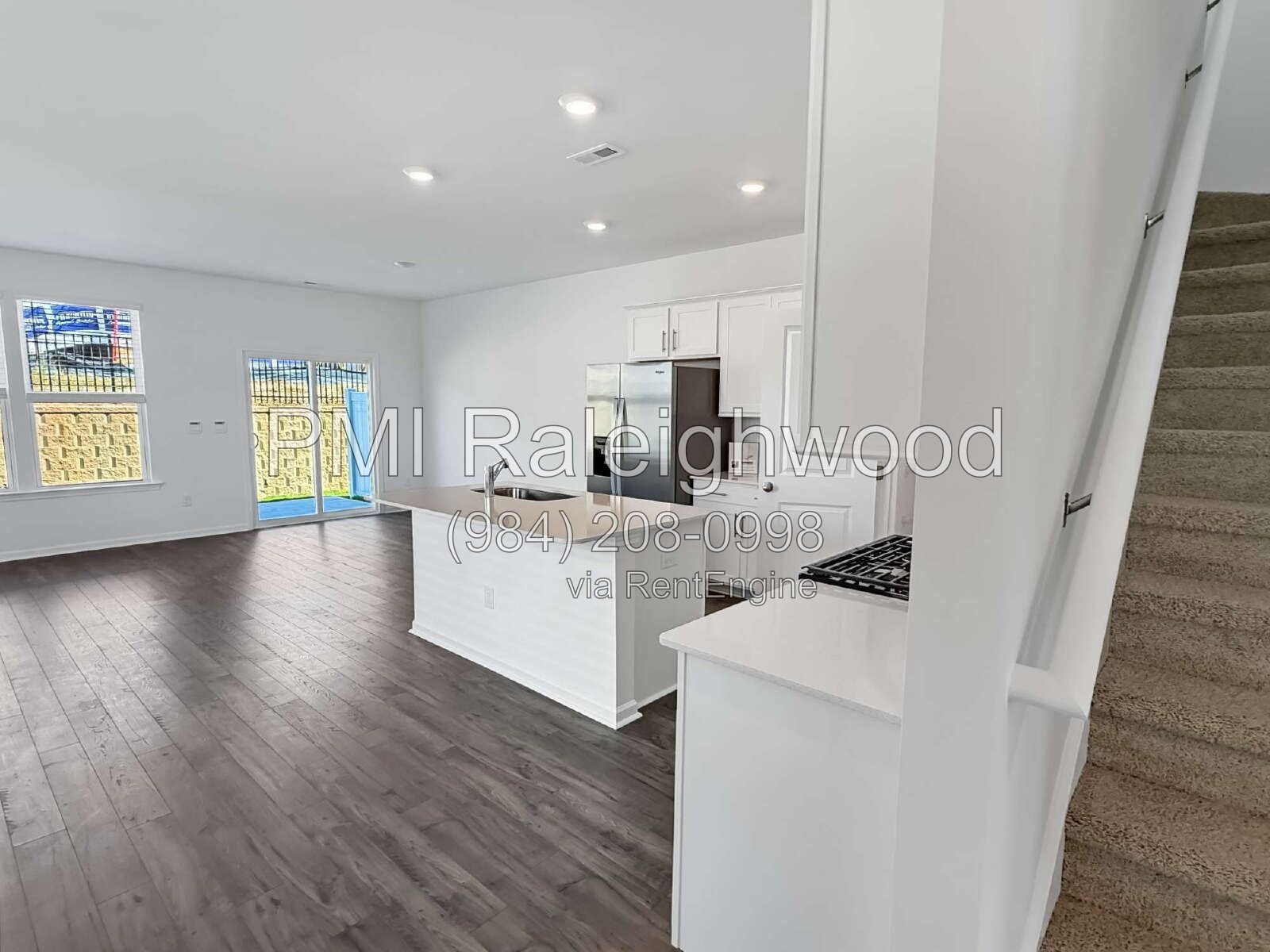 Stylish Corner-Unit 3-Bedroom Townhome with Quartz Kitchen, Loft, Smart-Home Features, Garage & Private Patio property image