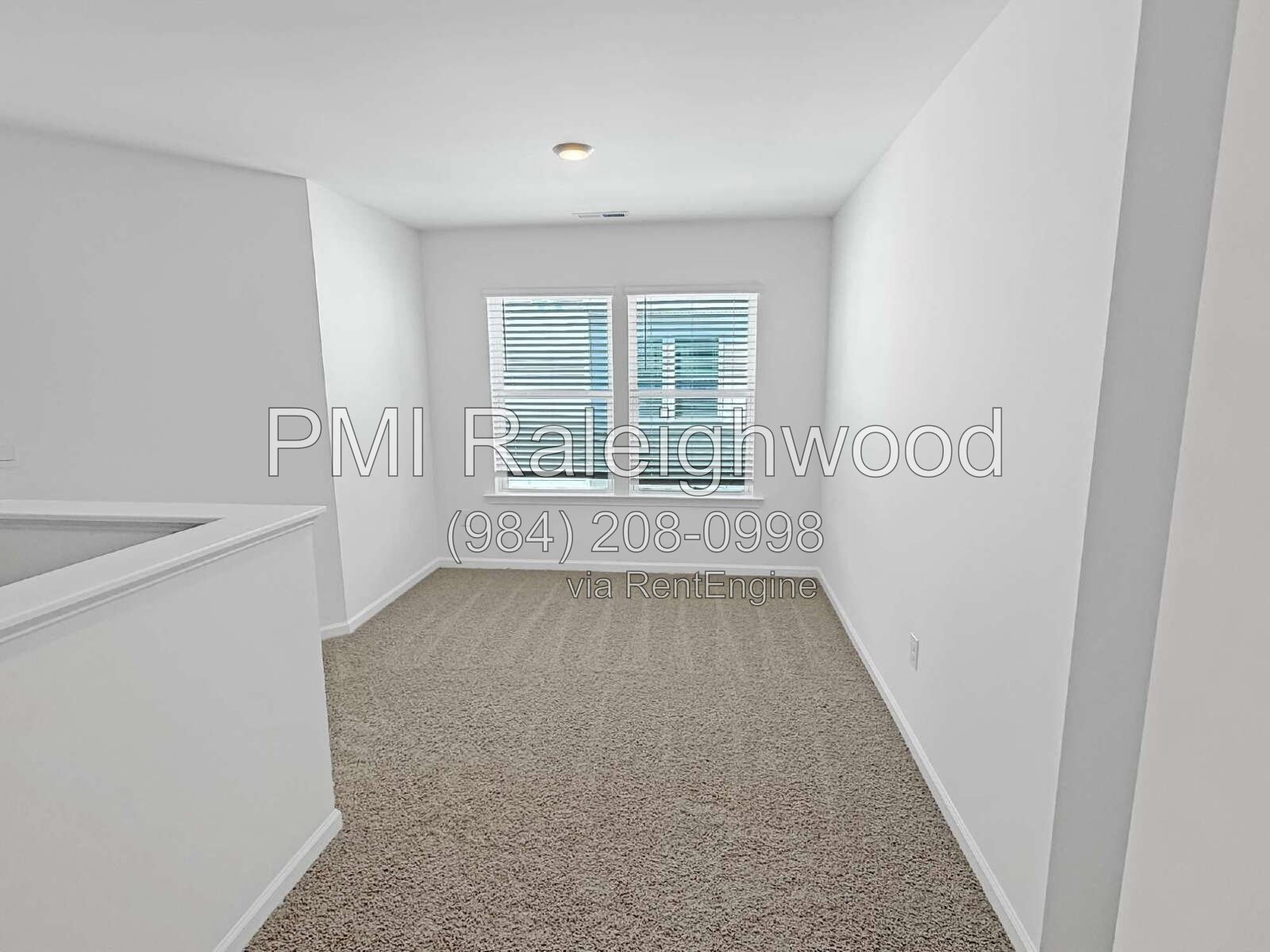 Stylish Corner-Unit 3-Bedroom Townhome with Quartz Kitchen, Loft, Smart-Home Features, Garage & Private Patio property image