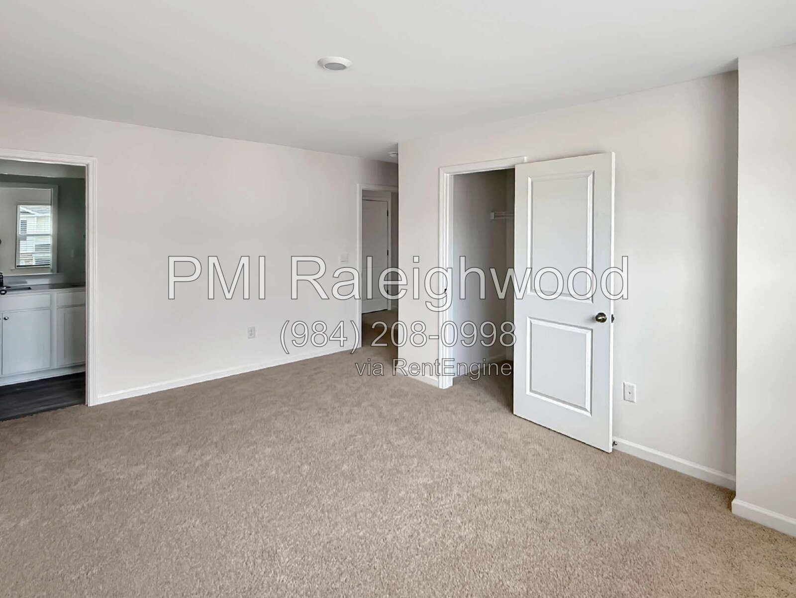 Beautiful Brand New 3BR Townhome with Eat-in-kitchen, Quartz Countertops, Open Floor Plan, Community Pool, Club house, Pickleball and Basketball Court in Prime Sanford Location property image