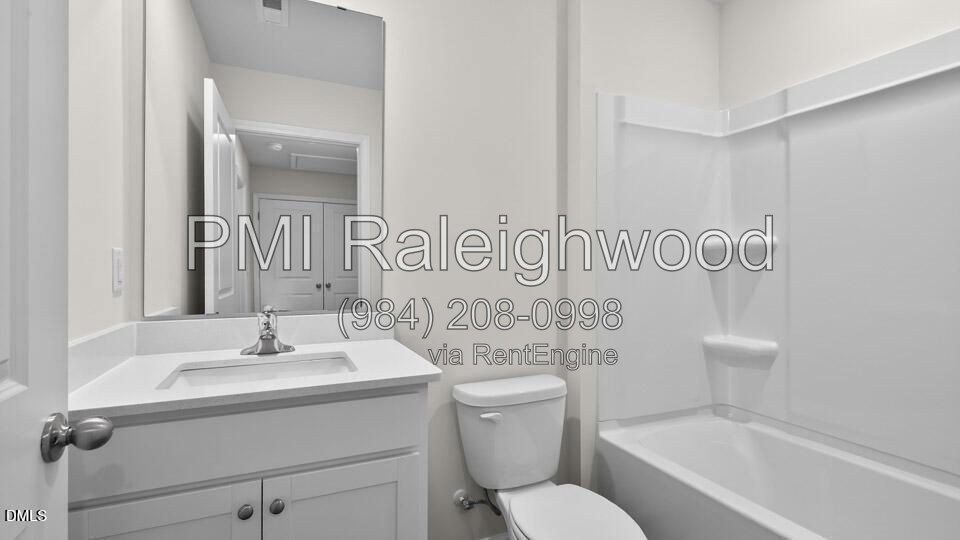 Beautiful Brand New 3BR Townhome with Eat-in-kitchen, Quartz Countertops, Open Floor Plan, Community Pool, Club house, Pickleball and Basketball Court in Prime Sanford Location property image